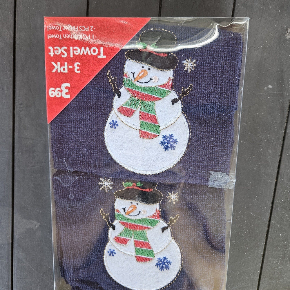 Source Unknown‎ Snowman Holiday Towel Set - Blue and White